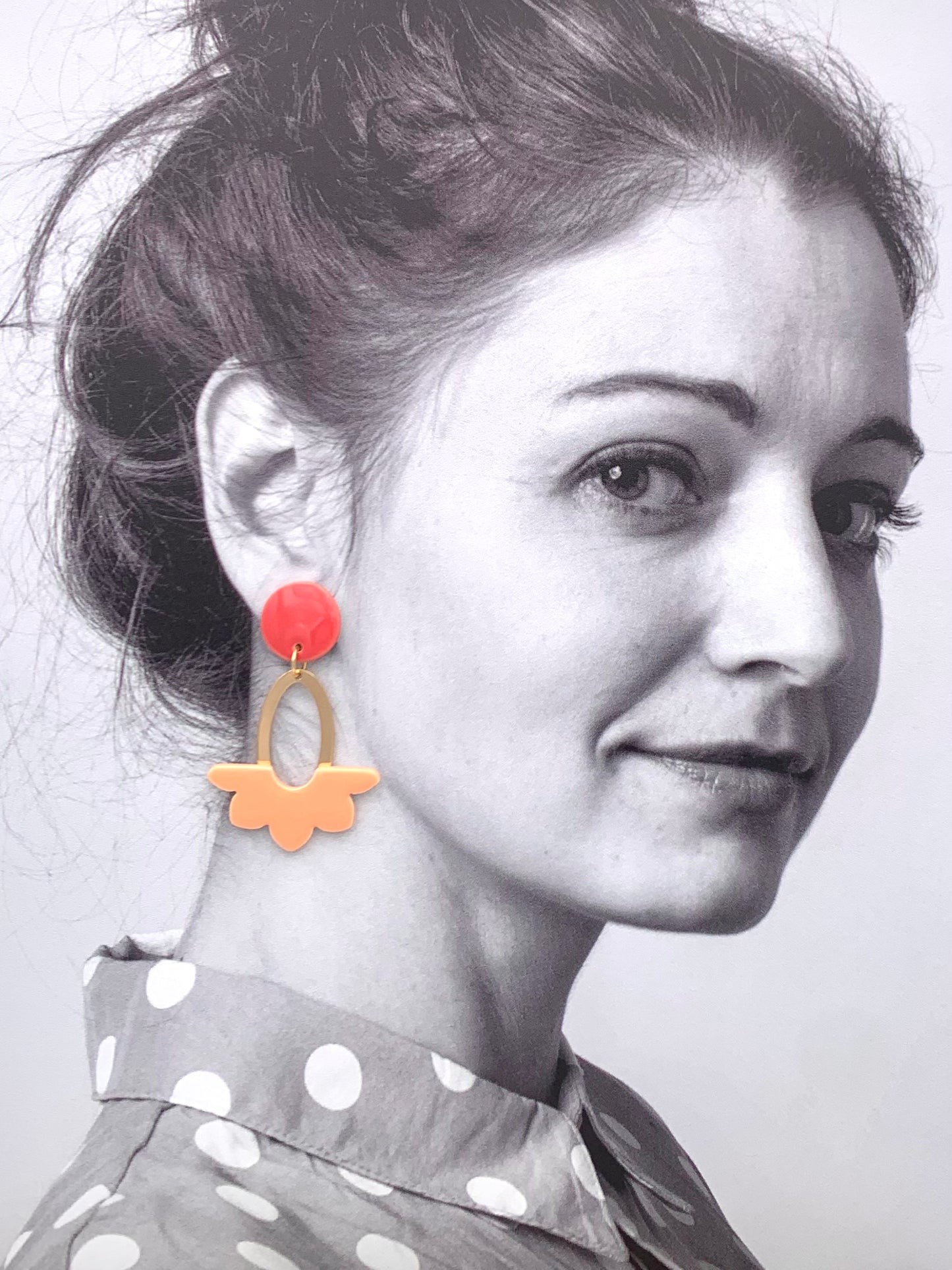 Boucles Dahlia, rose corail et abricot