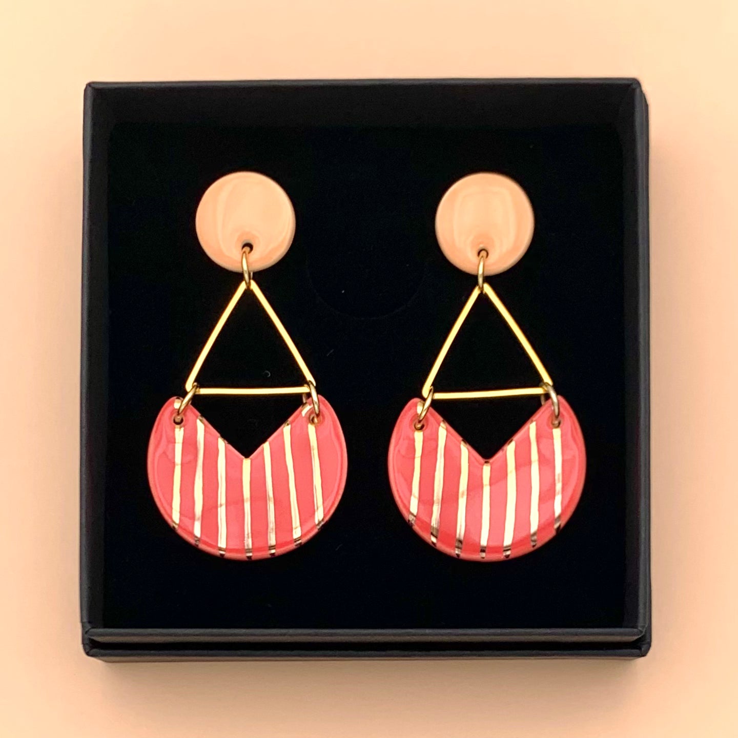 Boucles d'oreilles Malibu, abricot, rose corail et or
