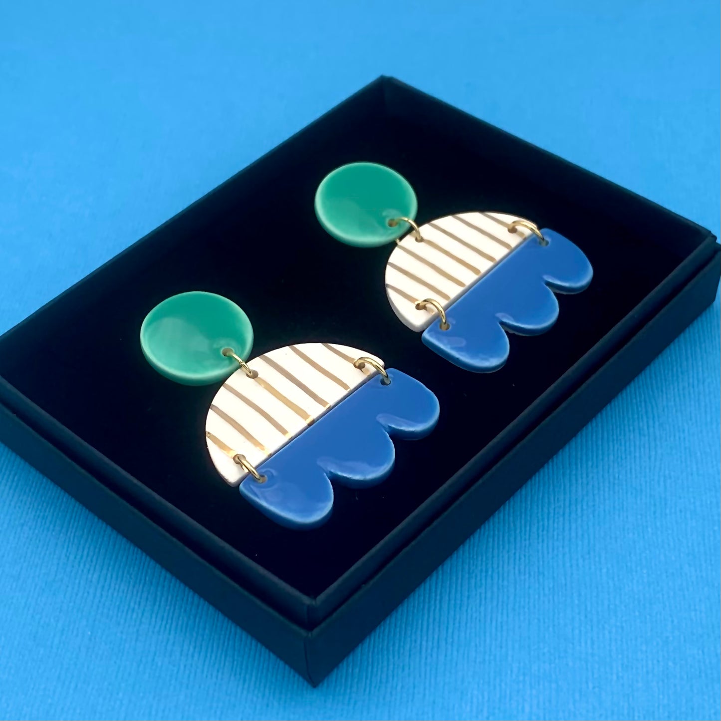 Grandes Boucles d'oreilles pendantes, menthe, bleu ciel, blanc et or