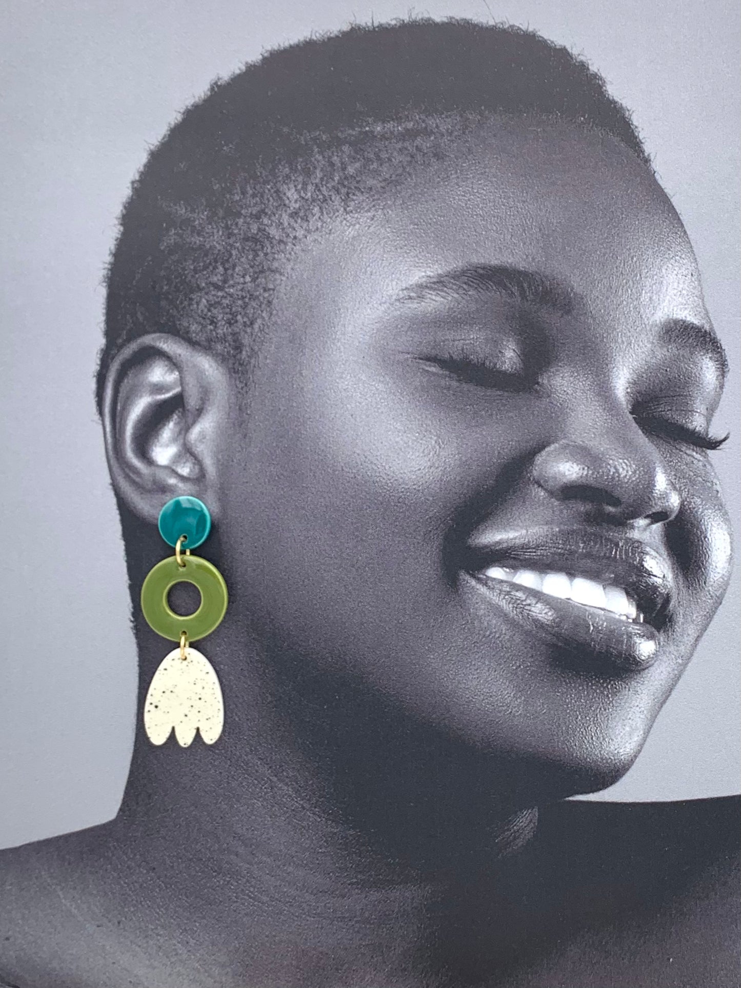 Boucles d'oreilles 3 pièces, vert-bleu, vert kaki et blanc moucheté