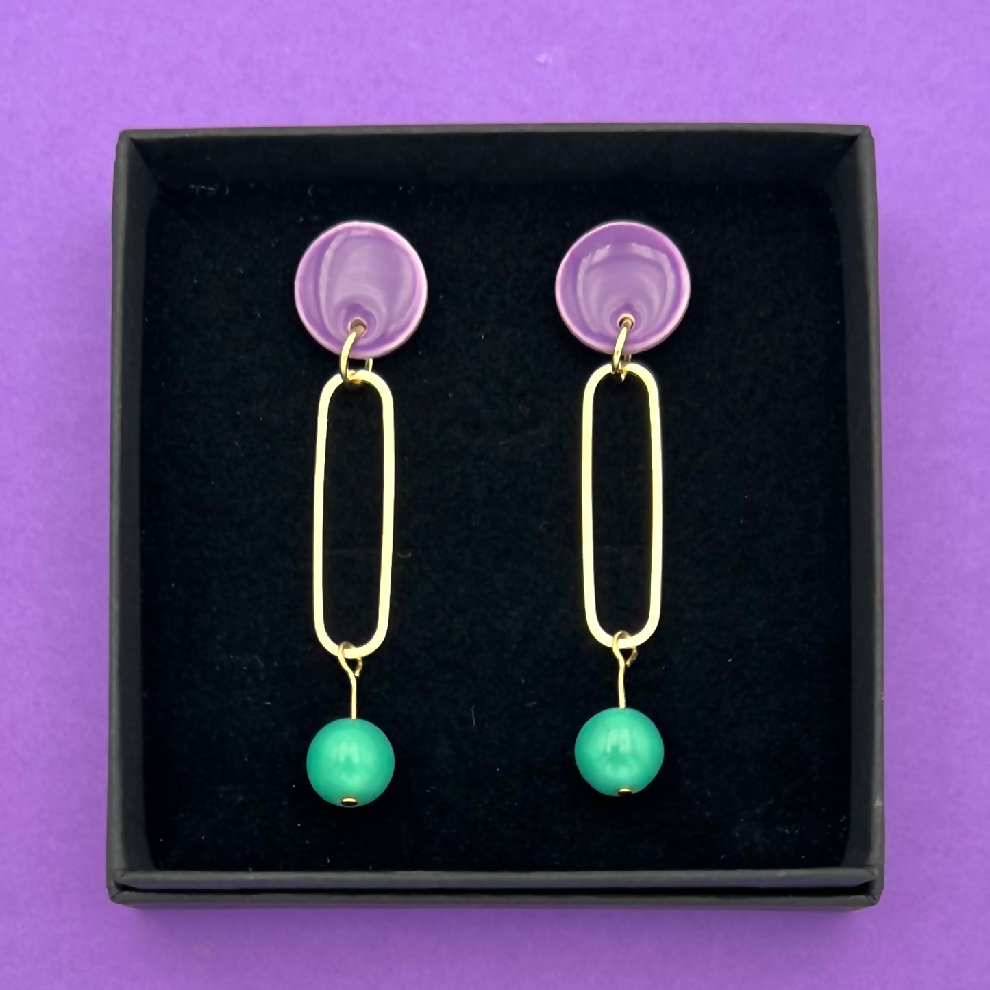 Boucles à perle, violet et menthe