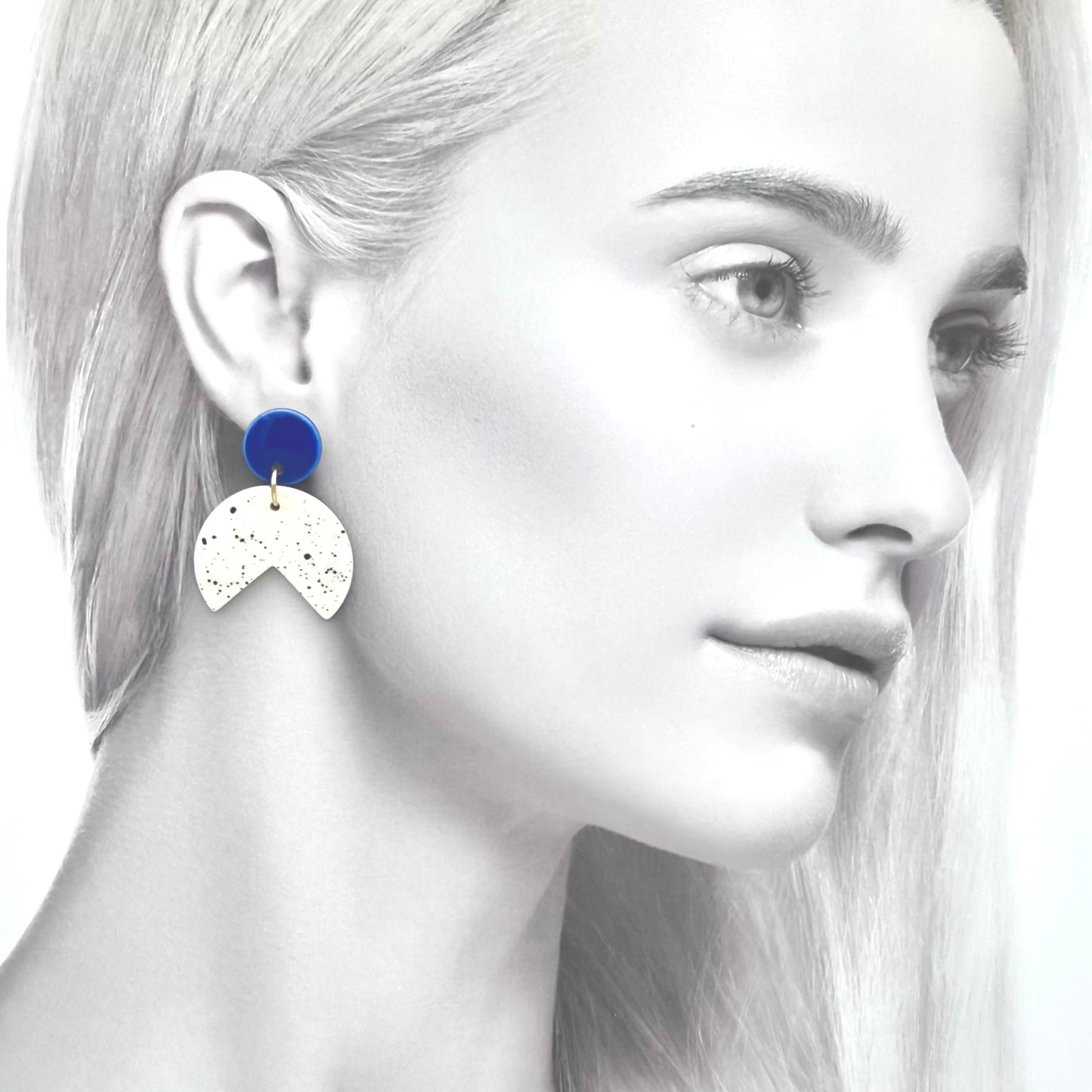 Boucles d'oreilles Pacman, bleu et blanc moucheté