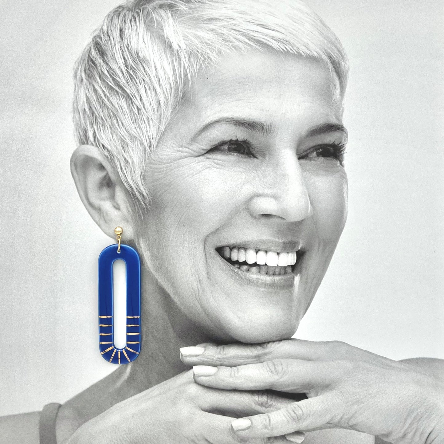 Boucles d'oreilles ovale allongé, bleu et or