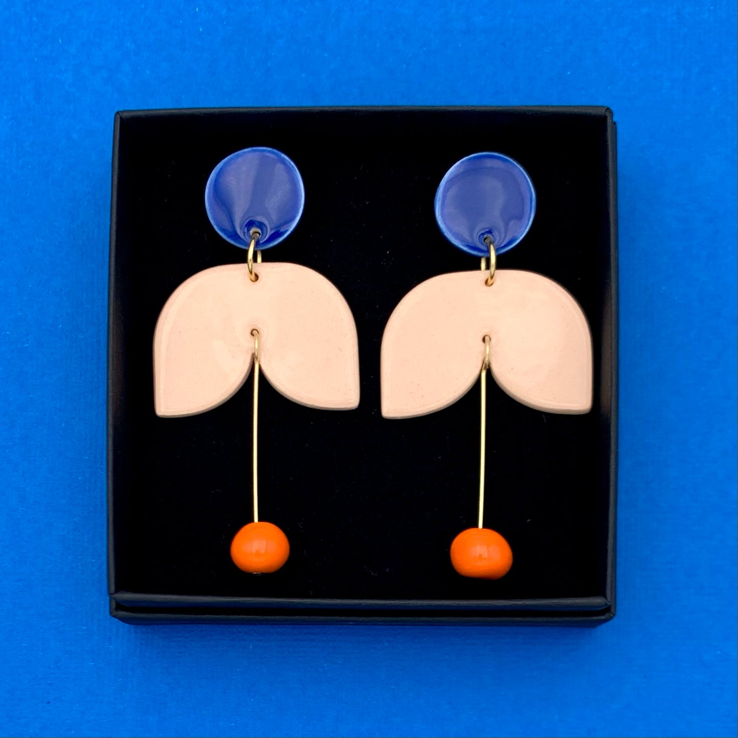 Grandes boucles d'oreilles pendantes à perles, bleu, beige et orange
