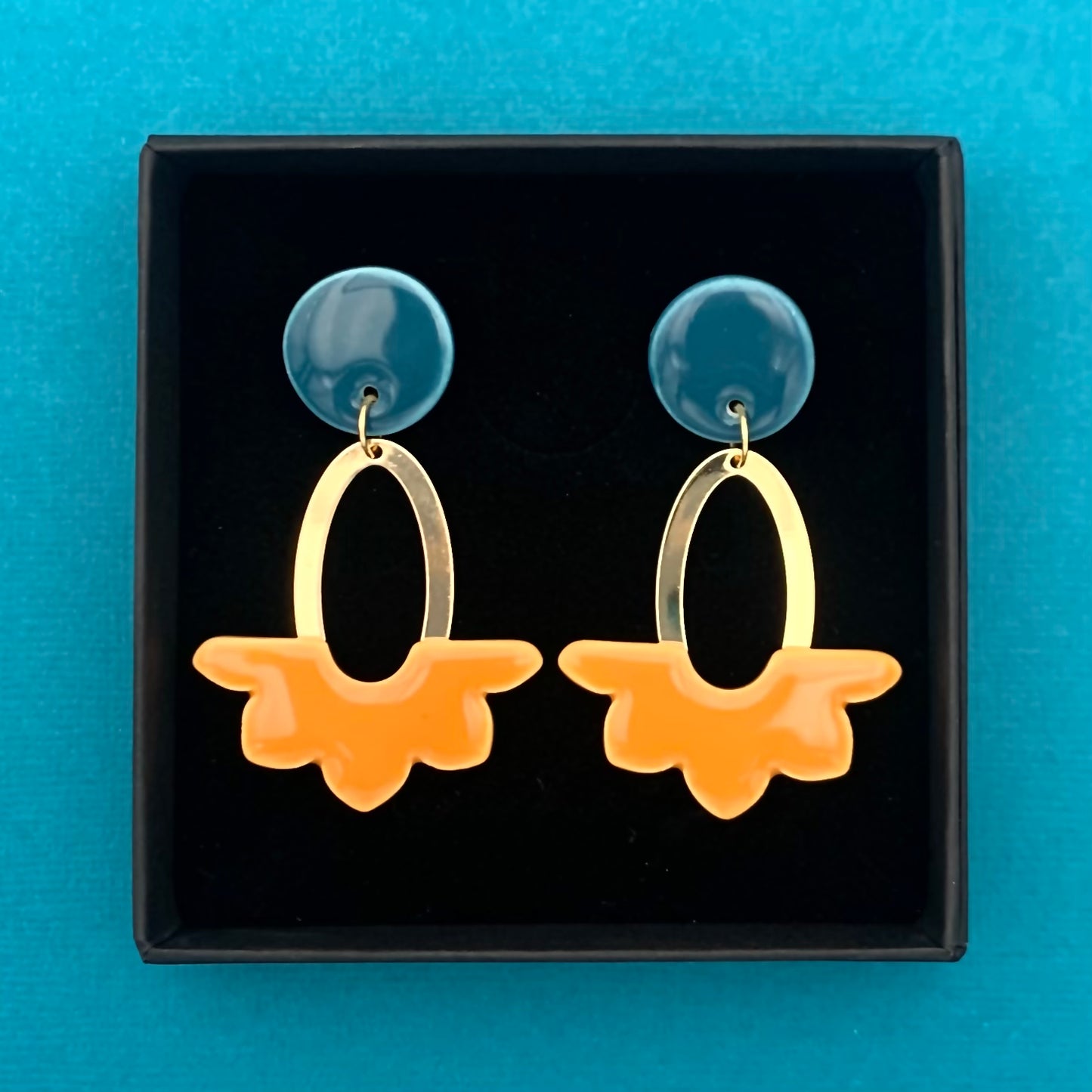 Boucles Dahlia, bleu canard et jaune ocre