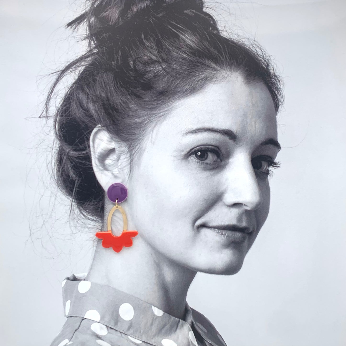 Boucles Dahlia, violet et rouge orangé