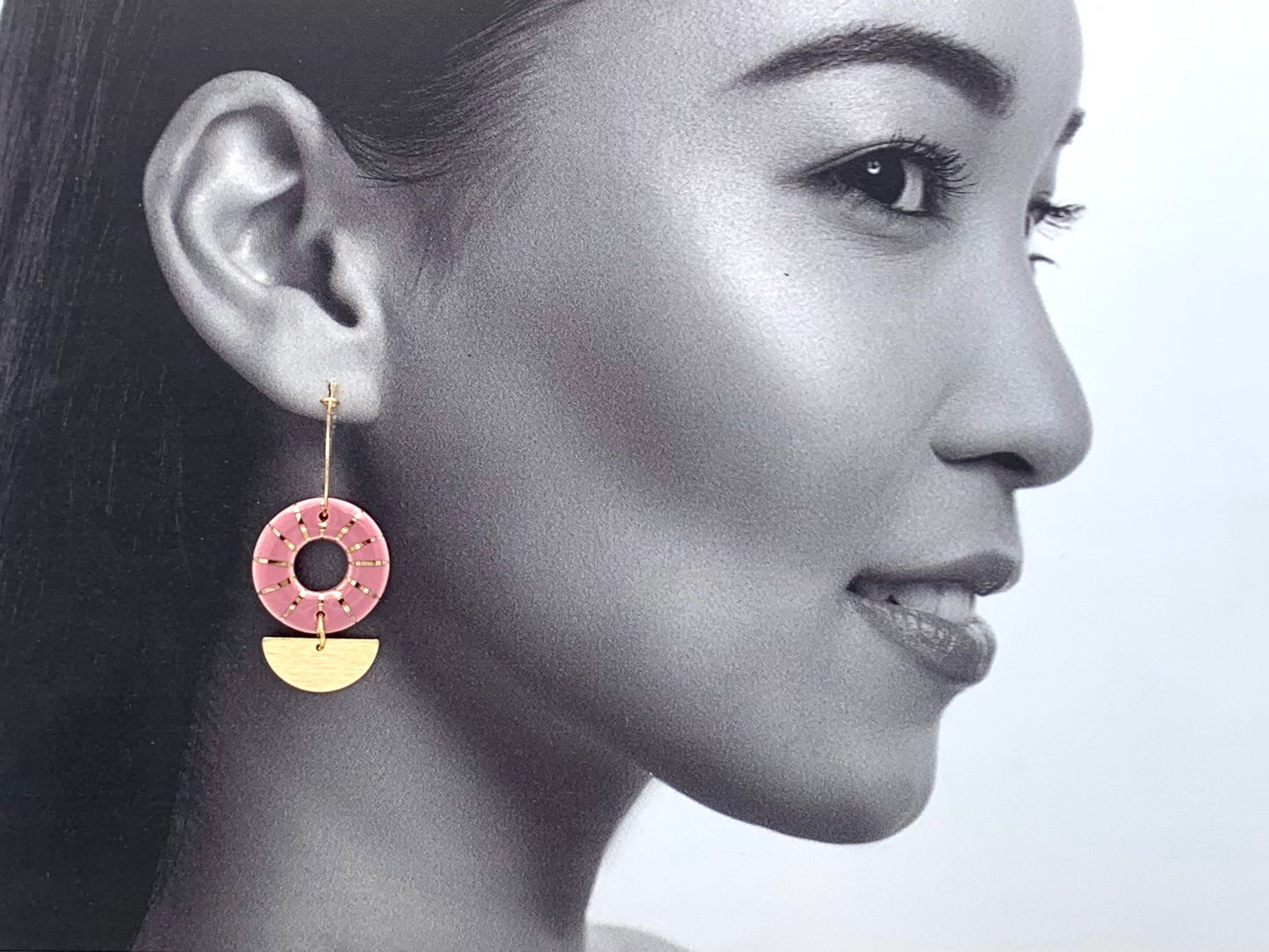 Boucles oeillet, vieux rose et or