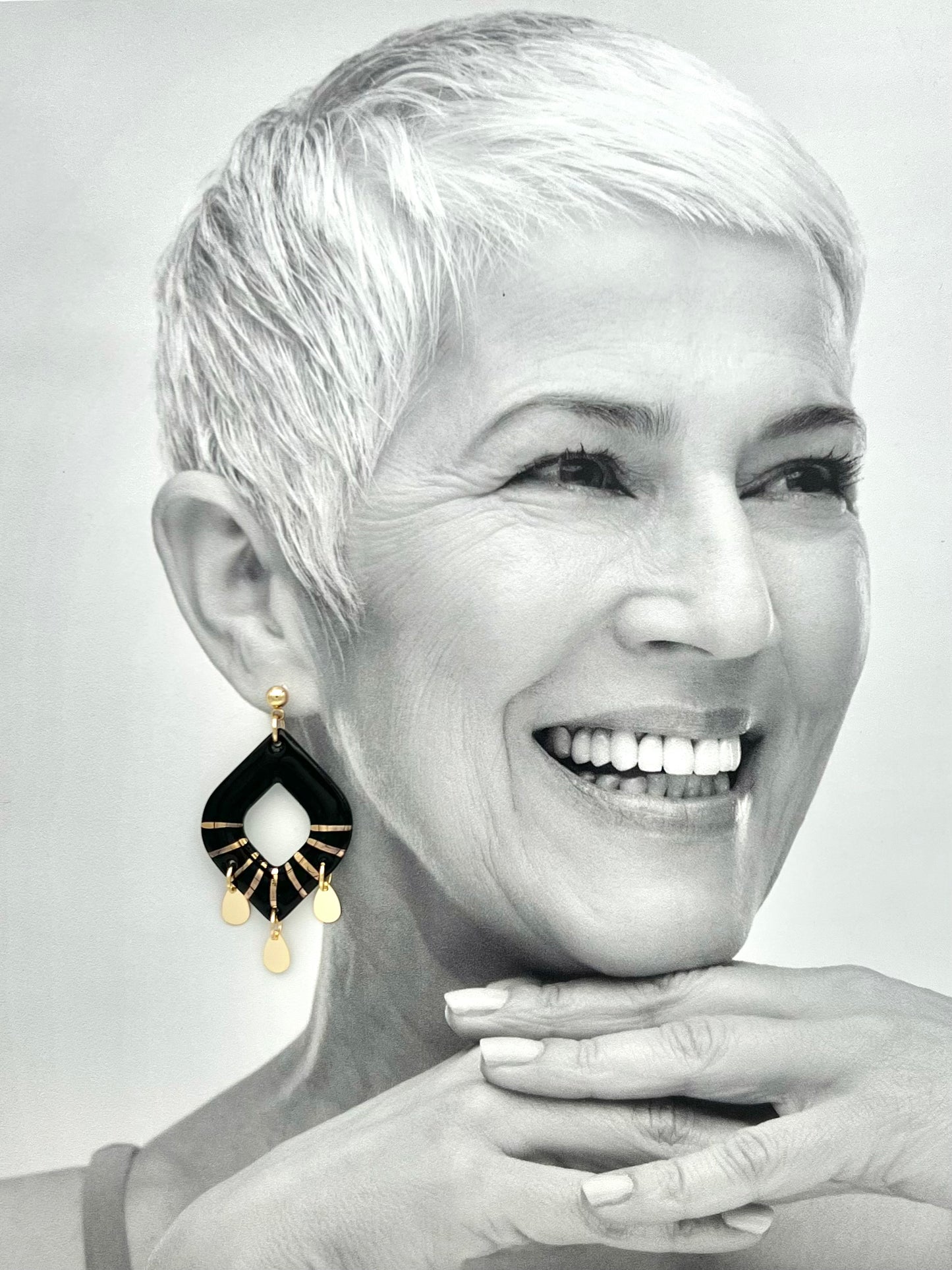 Boucles d'oreilles Orient, noir et or