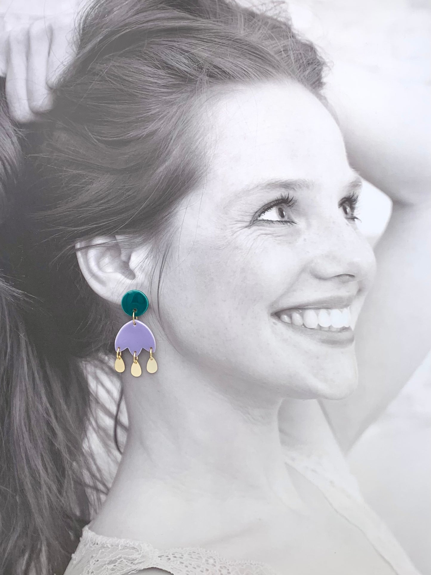 Boucles d'oreilles 3 gouttes, vert-bleu et lavande