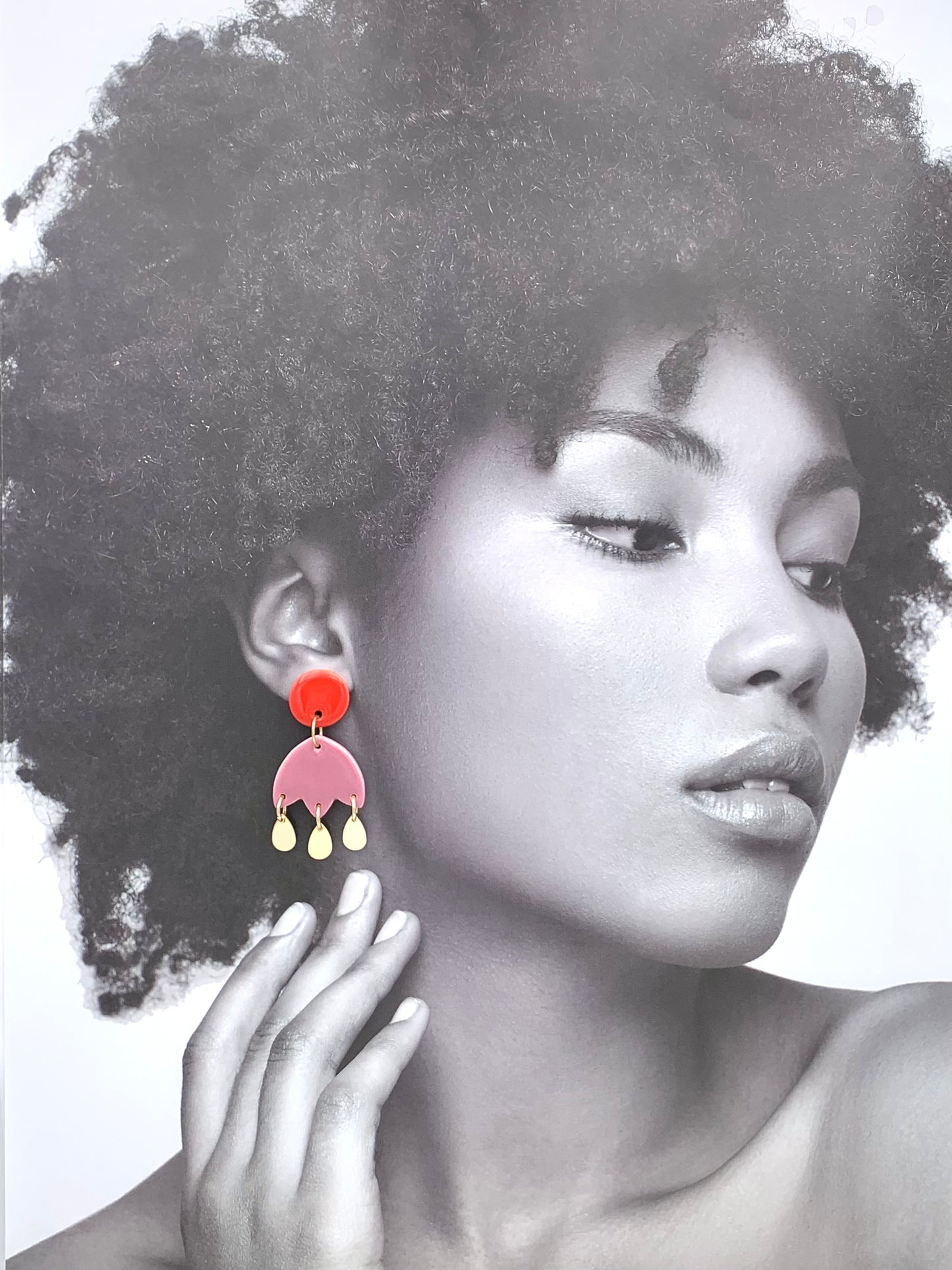 Boucles d'oreilles 3 gouttes, rouge et vieux rose