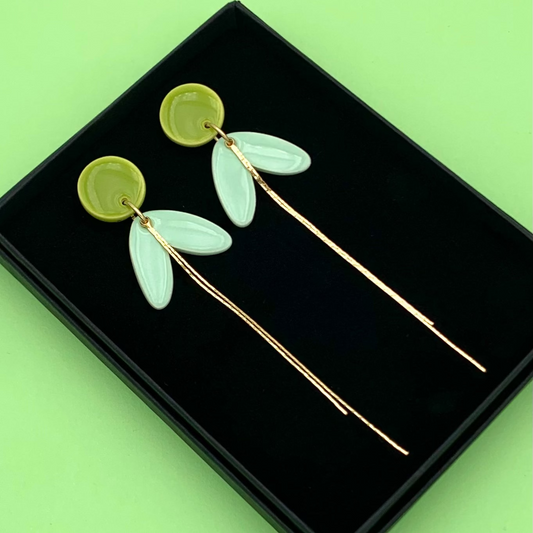 Boucles longues, vert pistache et menthe pastel