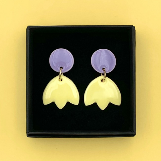Boucles d'oreilles petite tulipe, lavande et jaune pâle