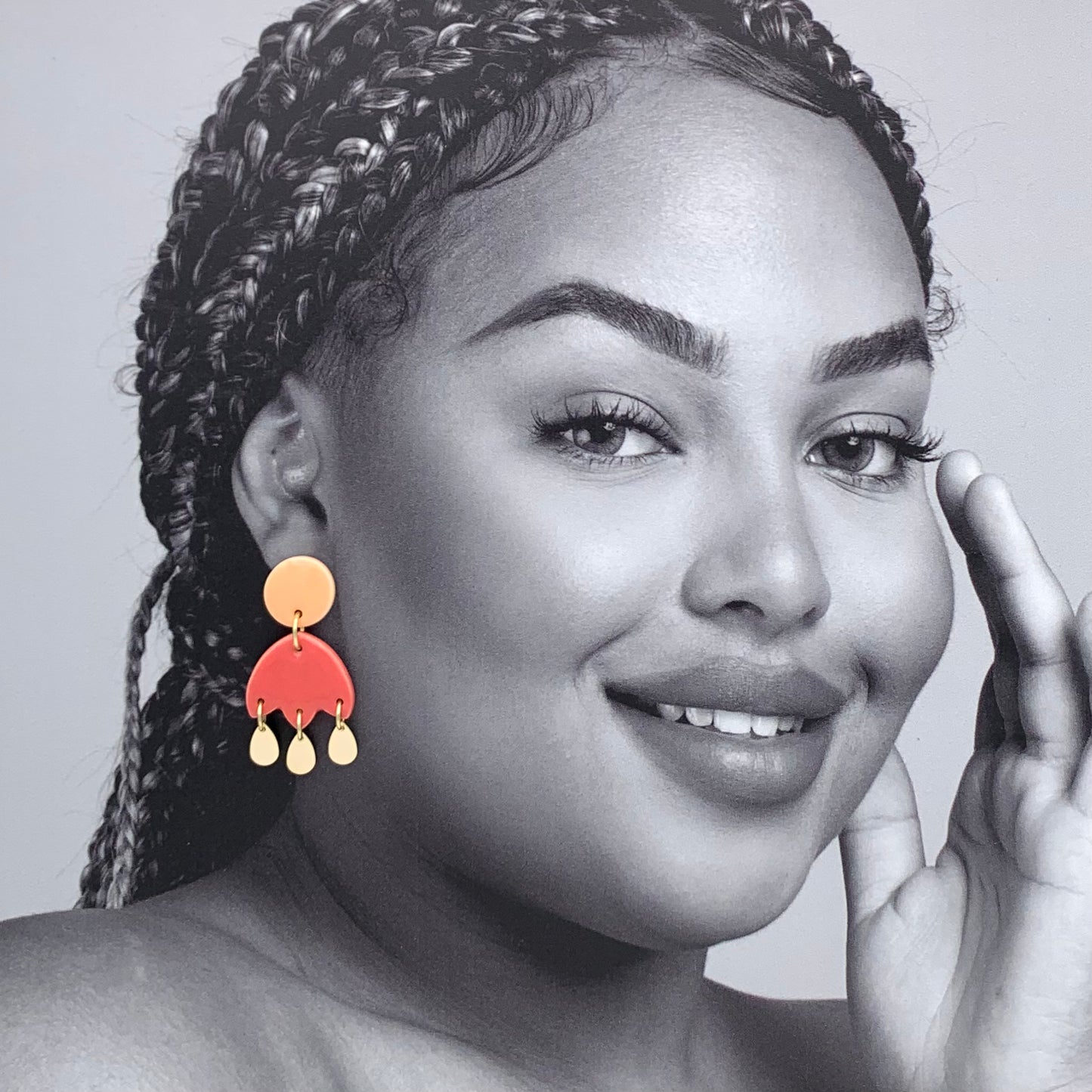 Boucles d'oreilles 3 gouttes, abricot et corail