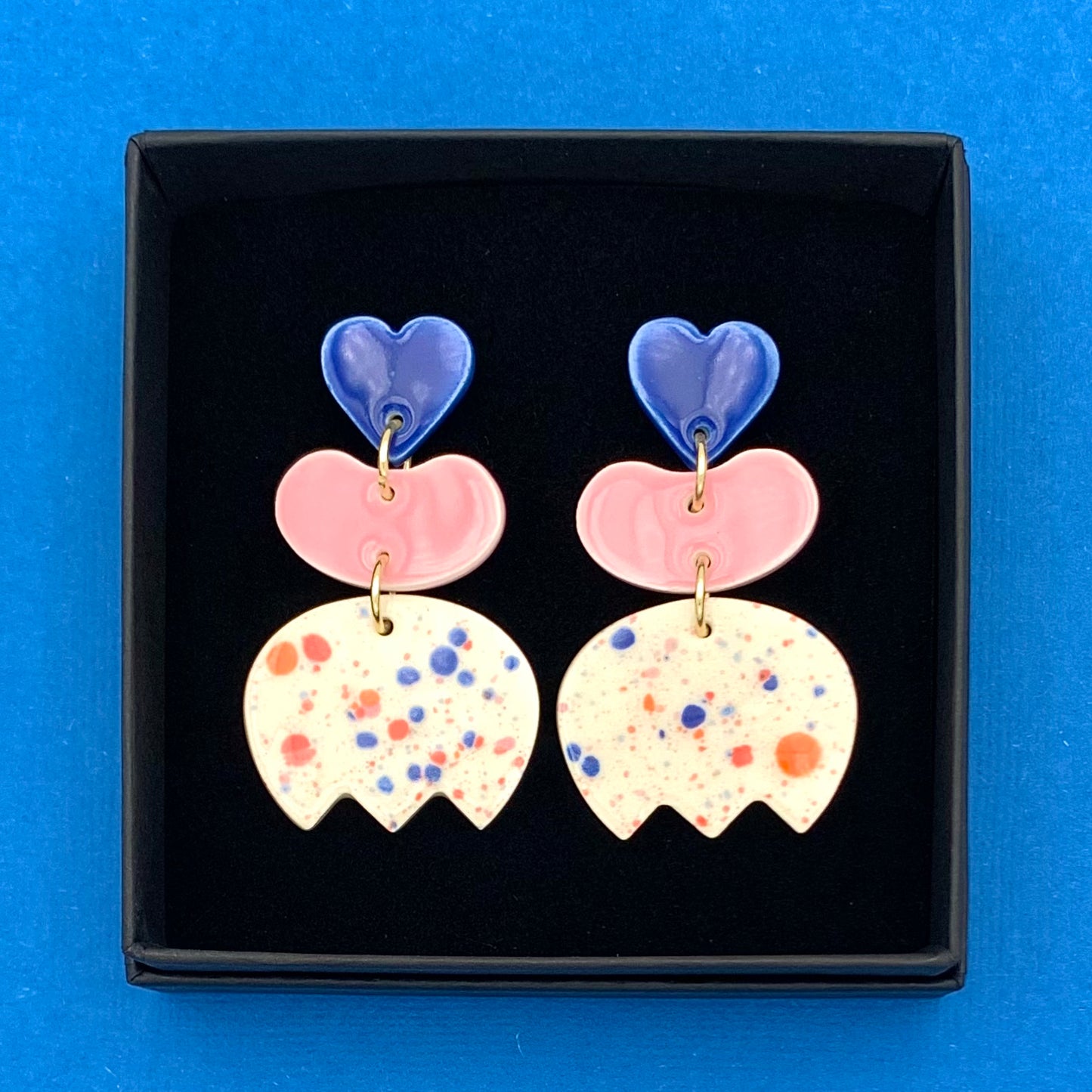 Boucles Bisou, bleu cobalt et rose pâle