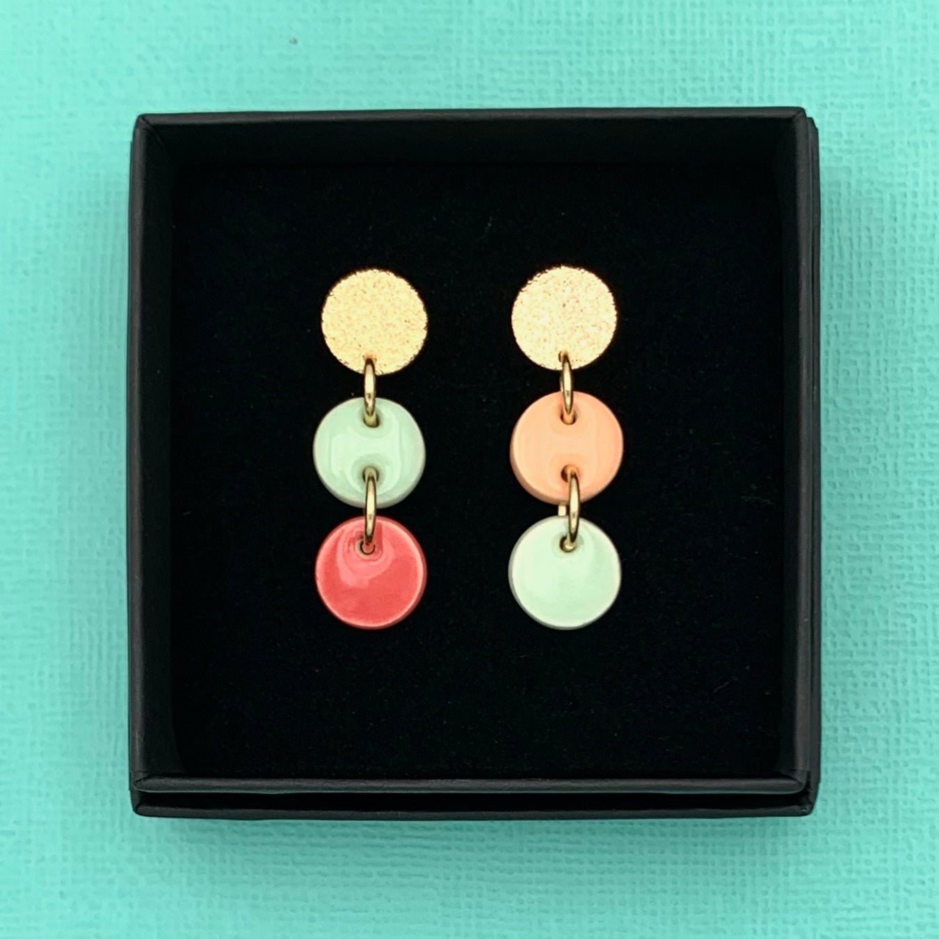 Boucles Tic Tac,menthe pastel, abricot et rose corail