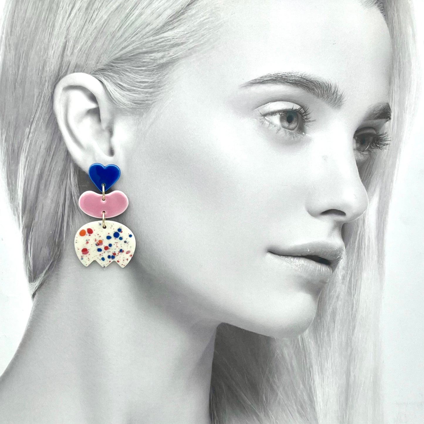 Boucles Bisou, bleu cobalt et rose pâle